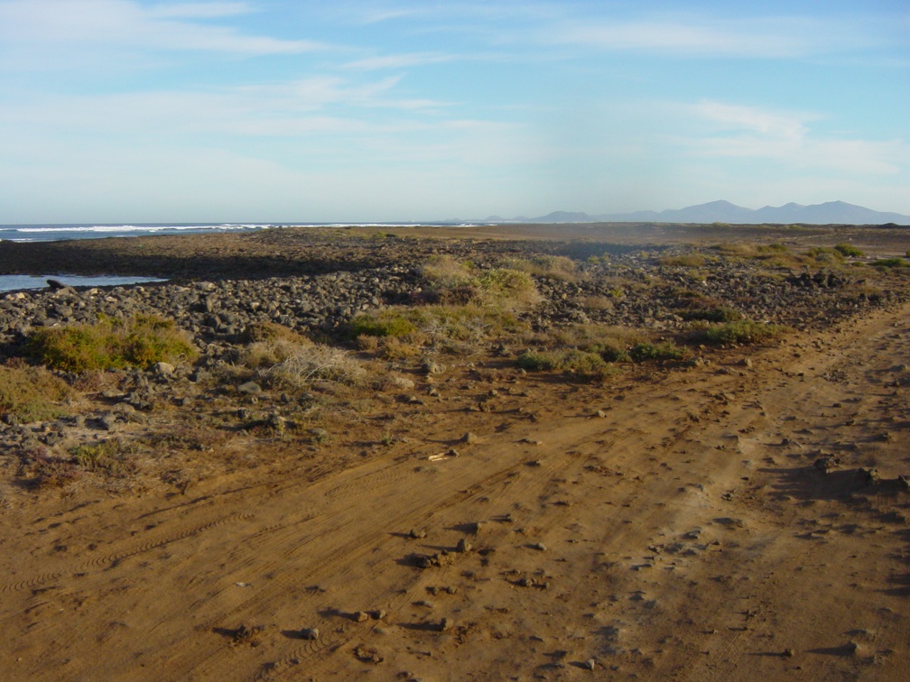 Dirt road on Fuerteventura.