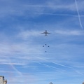 De Franse luchtmacht zorgde voor een memorabele laatste ochtend in Parijs.