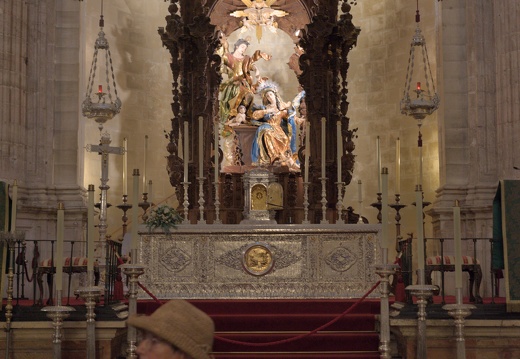 In de kerk Iglesia de Santa Maria La Mayor.